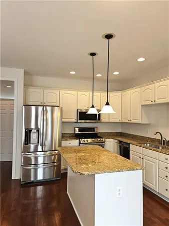 $2,795 | 523 East Vanderbilt Drive, Mars, PA 16046