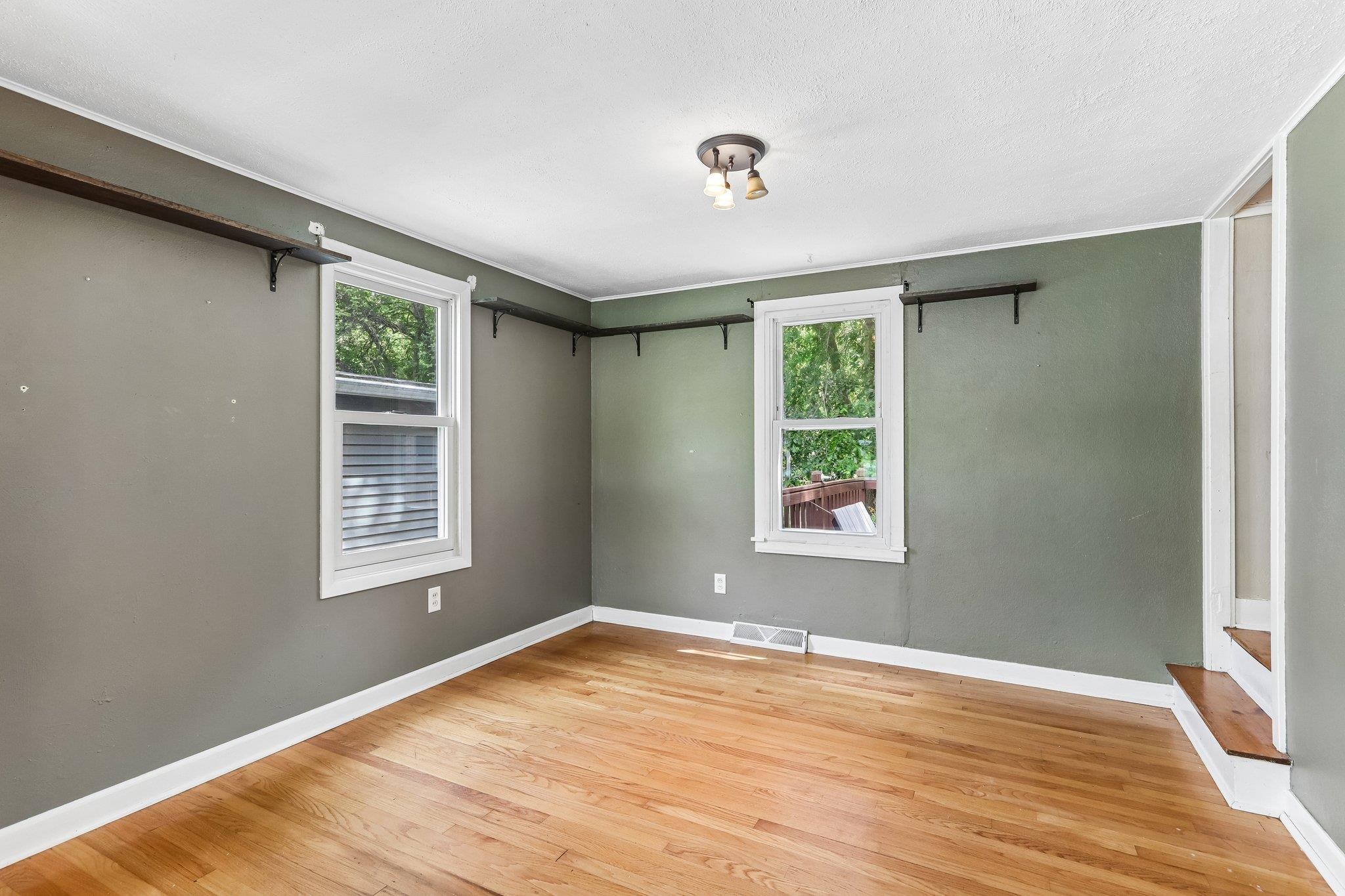 7113 South S Middleton, WI 53562 - Photo 7 of 46
