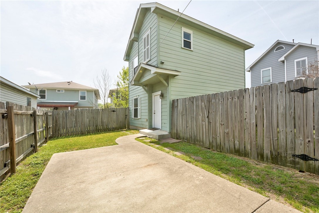 2107 Maxwell Lane, Unit B Austin, TX 78741 - Photo 1 of 1