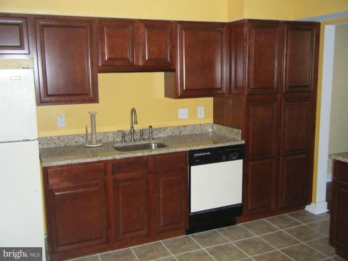 5981 Grand Banks Road Columbia, MD 21044 - Photo 5 of 27 Kitchen #2