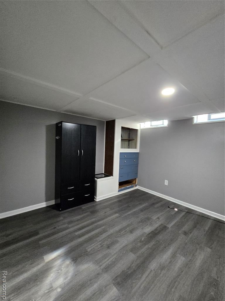 8465 Helen Street Center Line, MI 48015 - Photo 8 of 17 Gallery Image 8