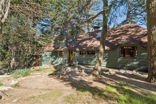 $1,349,000 | 840 Coyote Walk, Lake Arrowhead, CA 92352