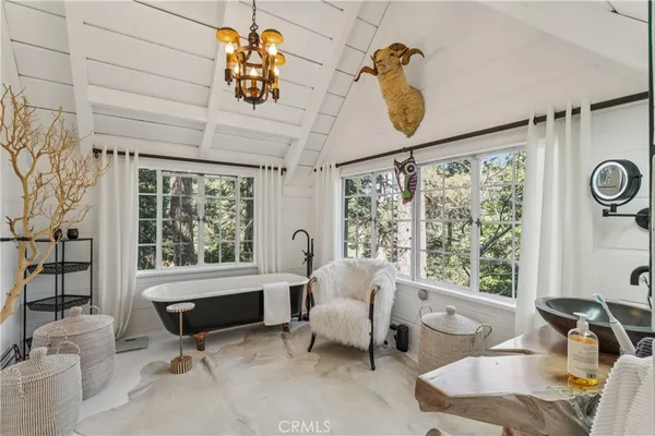 $1,349,000 | 840 Coyote Walk, Lake Arrowhead, CA 92352