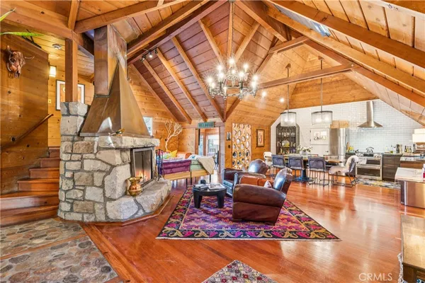 $1,349,000 | 840 Coyote Walk, Lake Arrowhead, CA 92352