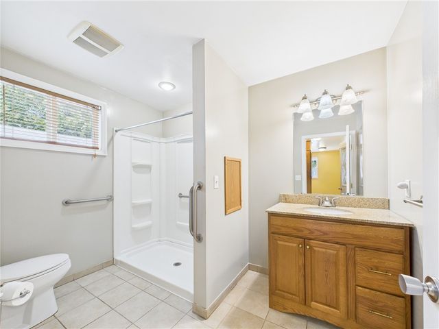 $441,000 | 85 Pilgrim Drive, Warwick, RI 02888