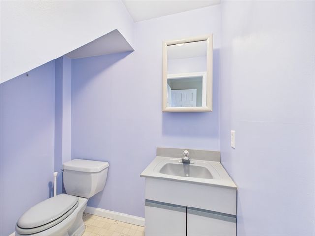 $441,000 | 85 Pilgrim Drive, Warwick, RI 02888