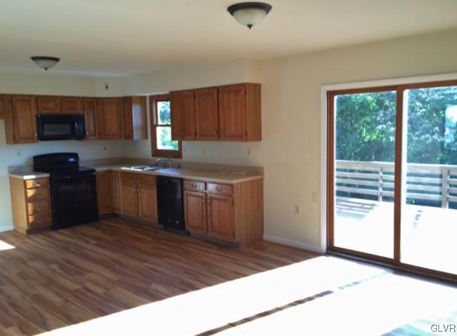 1620 Hidden Valley Road Allentown, PA 18103 - Photo 3 of 12 Gallery Image 3