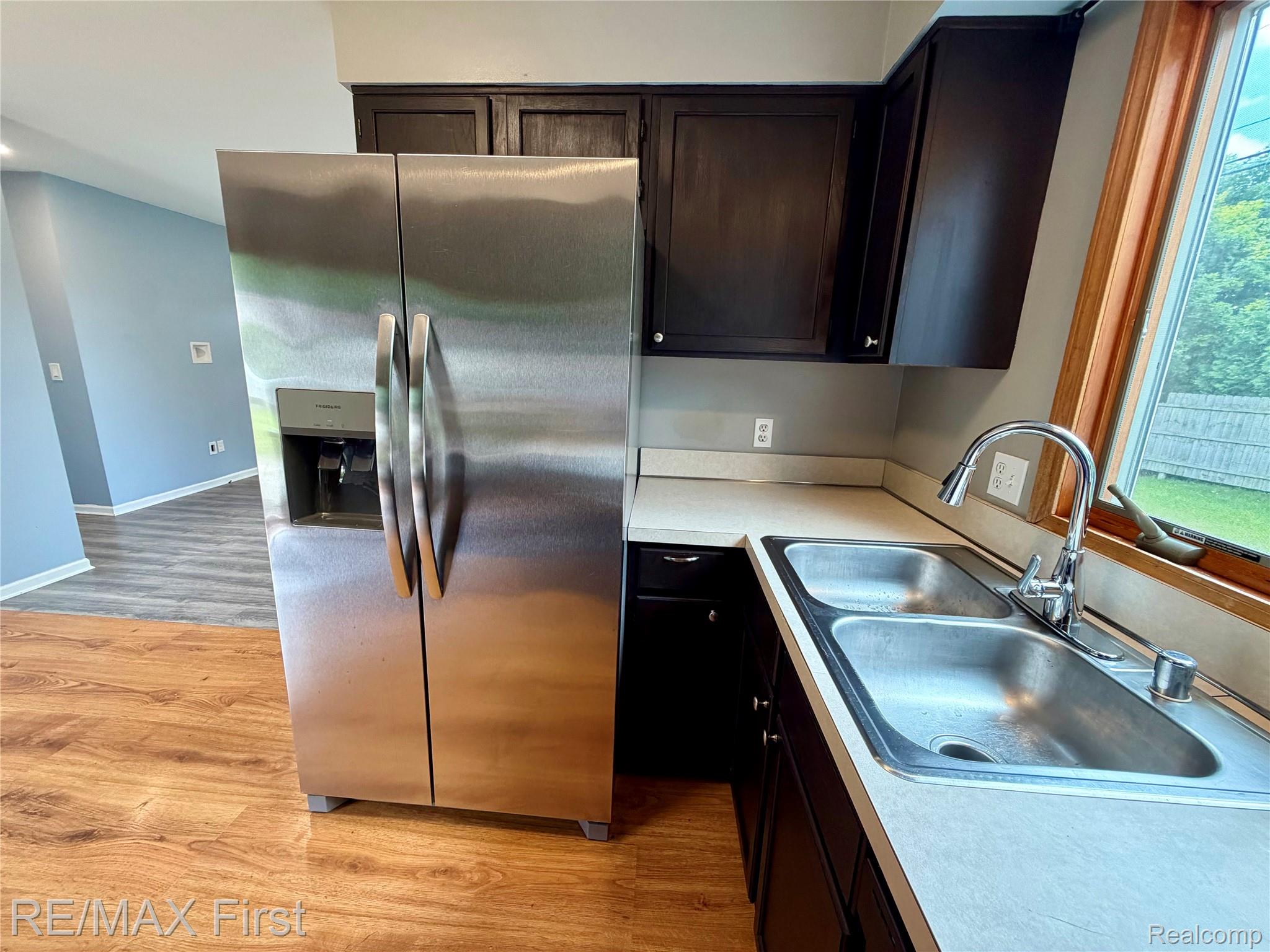 2830 Hessel Avenue Rochester, MI 48307 - Photo 9 of 27 IMG_3699.jpeg