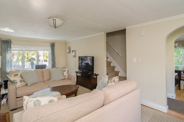 52 Greenacre Road Westwood, MA 02090 - Photo 11 of 29 Gallery Image 11
