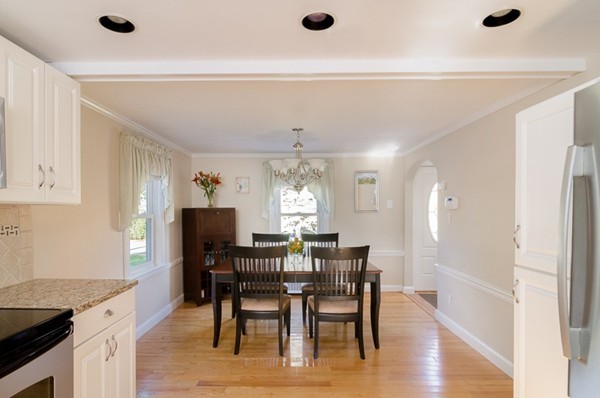 52 Greenacre Road Westwood, MA 02090 - Photo 5 of 29 Gallery Image 5