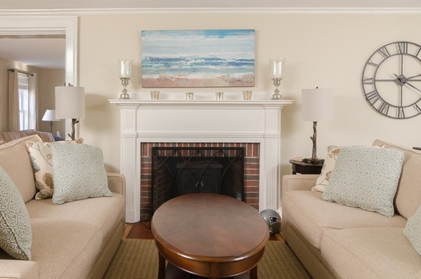 52 Greenacre Road Westwood, MA 02090 - Photo 9 of 29 Gallery Image 9