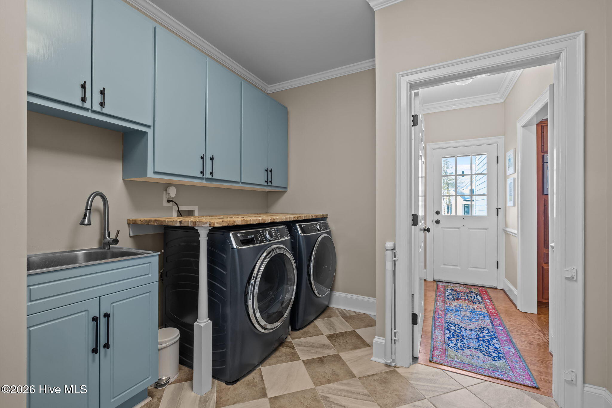 2707 East Fairway Road Morehead City, NC 28557 - Photo 21 of 59 Laundry