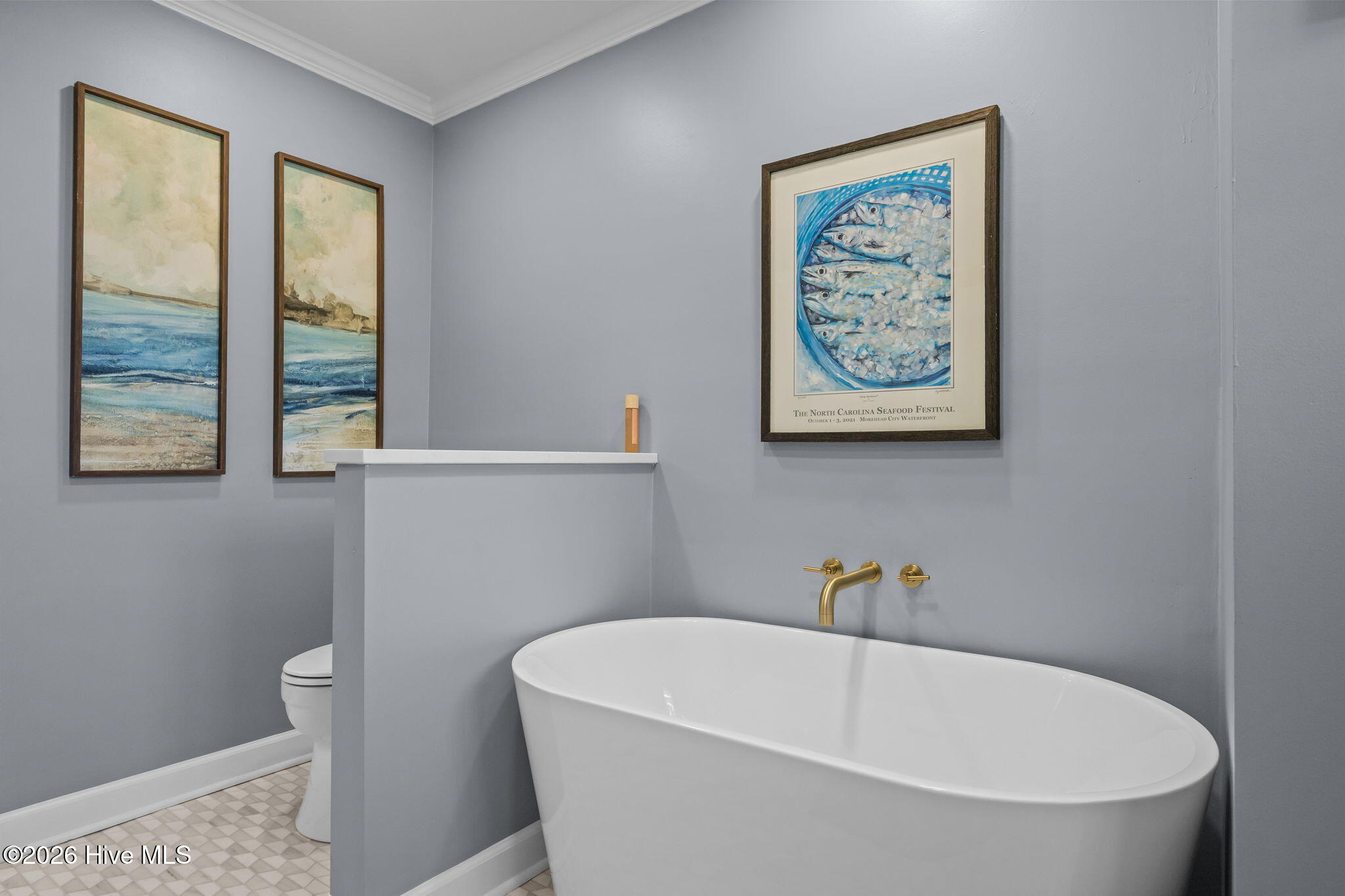 2707 East Fairway Road Morehead City, NC 28557 - Photo 26 of 59 Primary soaker tub
