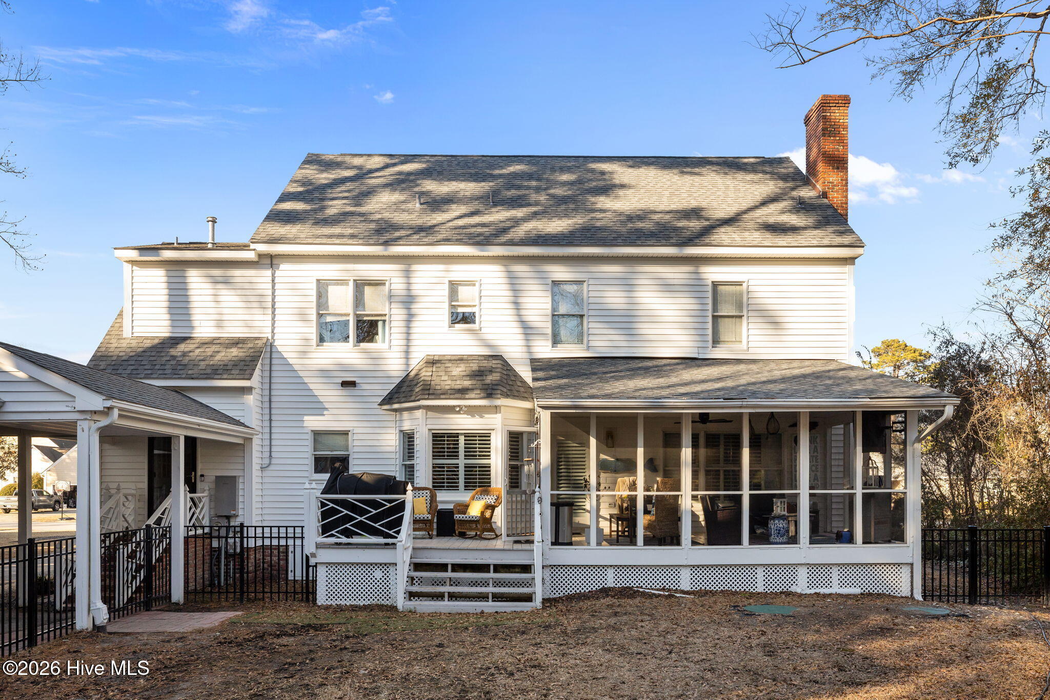 2707 East Fairway Road Morehead City, NC 28557 - Photo 42 of 59 Screened porch view 2