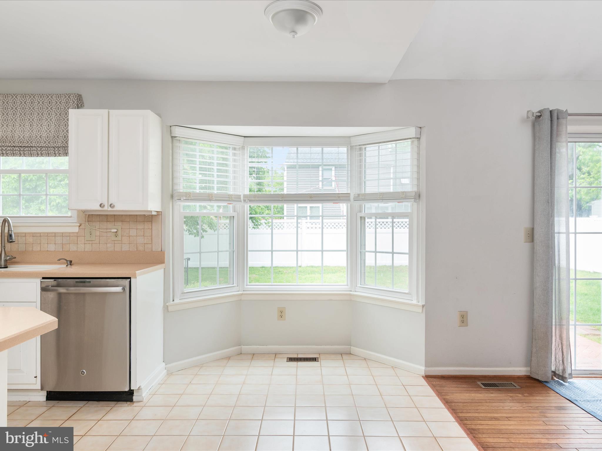 2324 Nantucket Drive Crofton, MD 21114 - Photo 6 of 63