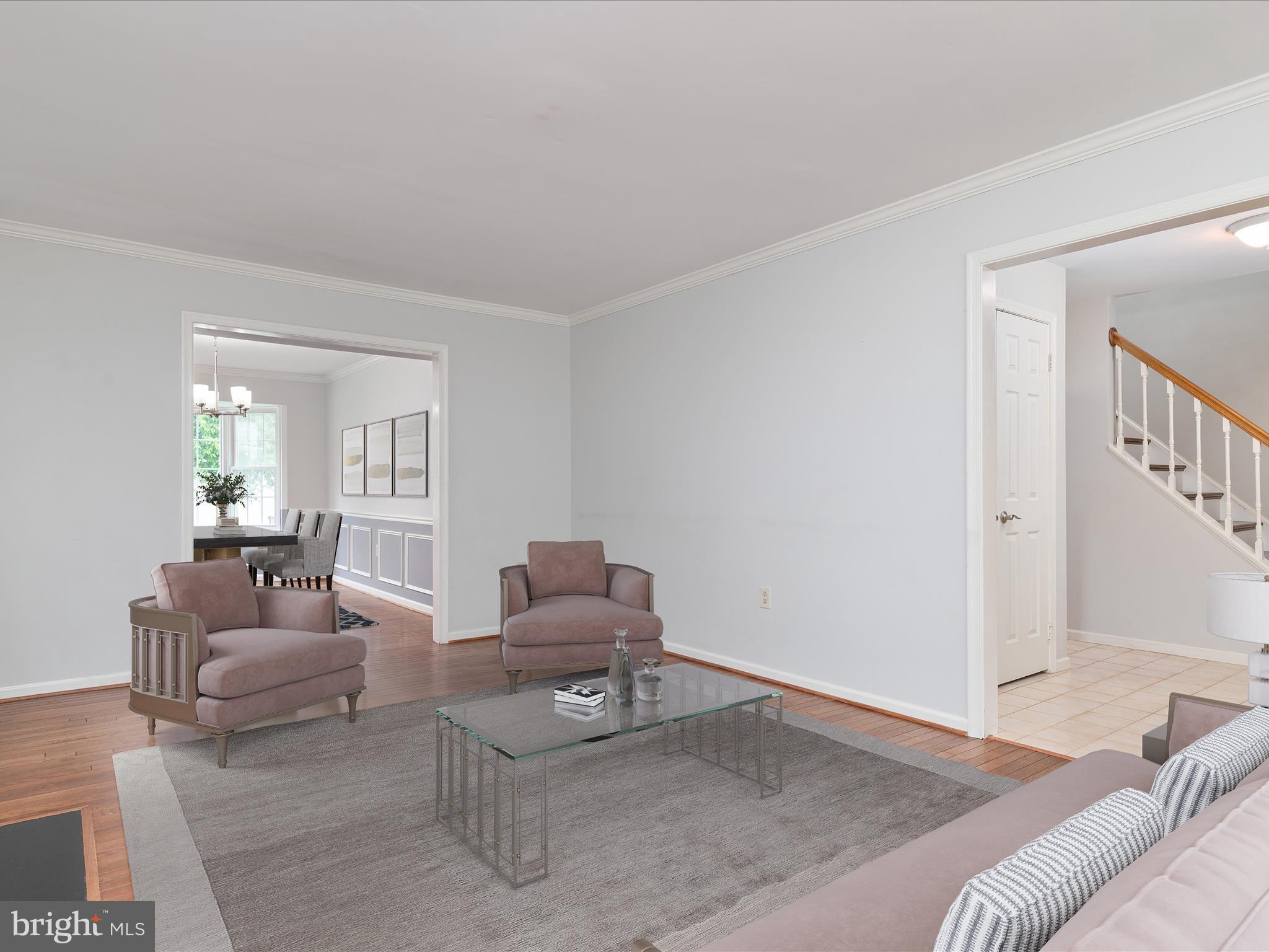 2324 Nantucket Drive Crofton, MD 21114 - Photo 9 of 63 a living room with furniture and a potted plant