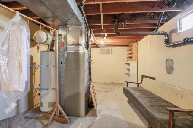 $300,000 | 19023 East Valleyway Avenue, Greenacres, WA 99016