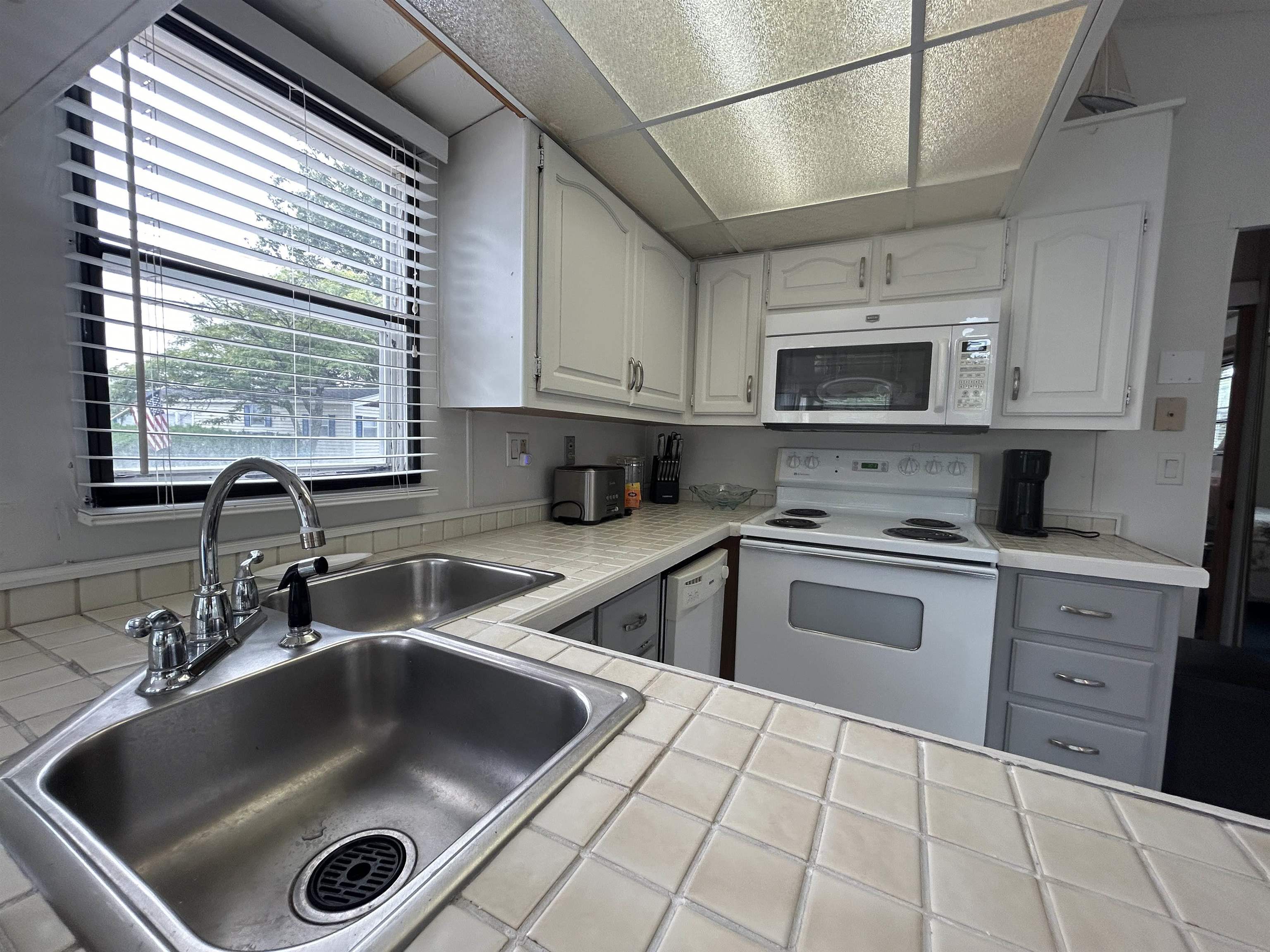 308 State Route 286, Unit 102 Seabrook, NH 03874 - Photo 19 of 31
