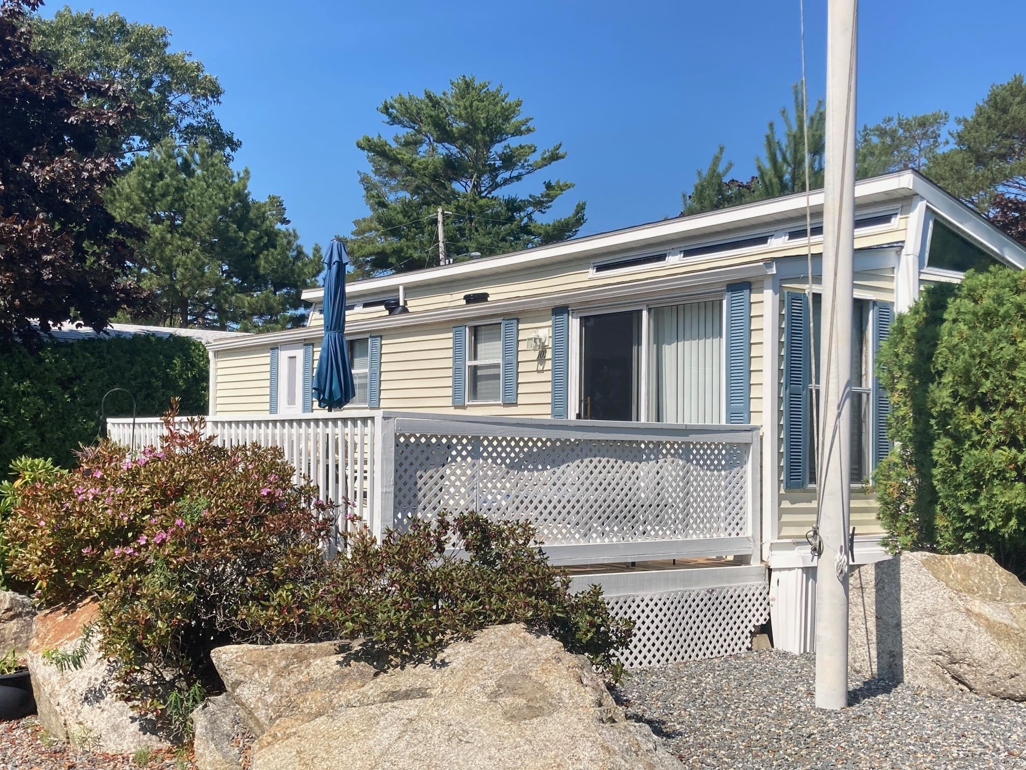 308 State Route 286, Unit 102 Seabrook, NH 03874 - Photo 2 of 31