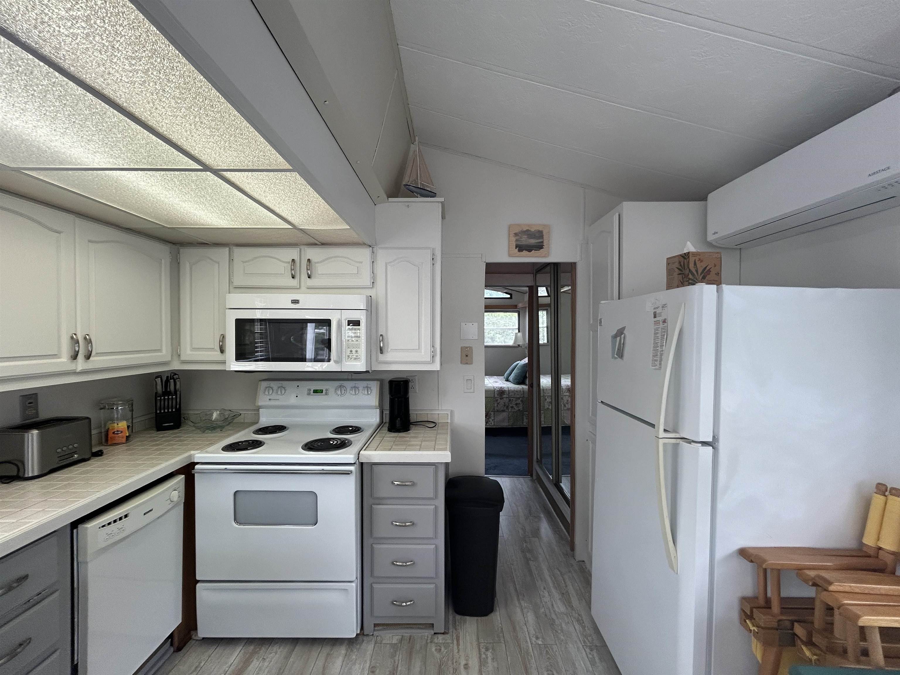 308 State Route 286, Unit 102 Seabrook, NH 03874 - Photo 25 of 31