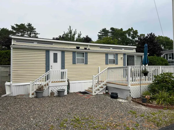 $123,000 | 308 State Route 286, Unit 102, Seabrook, NH 03874