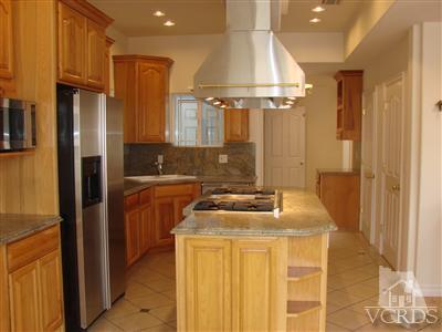 2400 Peninsula Road Oxnard, CA 93035 - Photo 5 of 10 Additional Photo