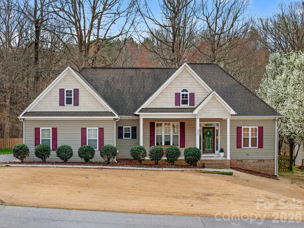 $524,900 | 6444 Winding Creek Lane, Denver, NC 28037