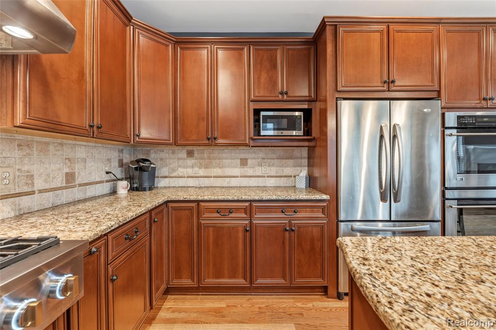 1028 Chesapeake Rochester Hills, MI 48307 - Photo 22 of 52