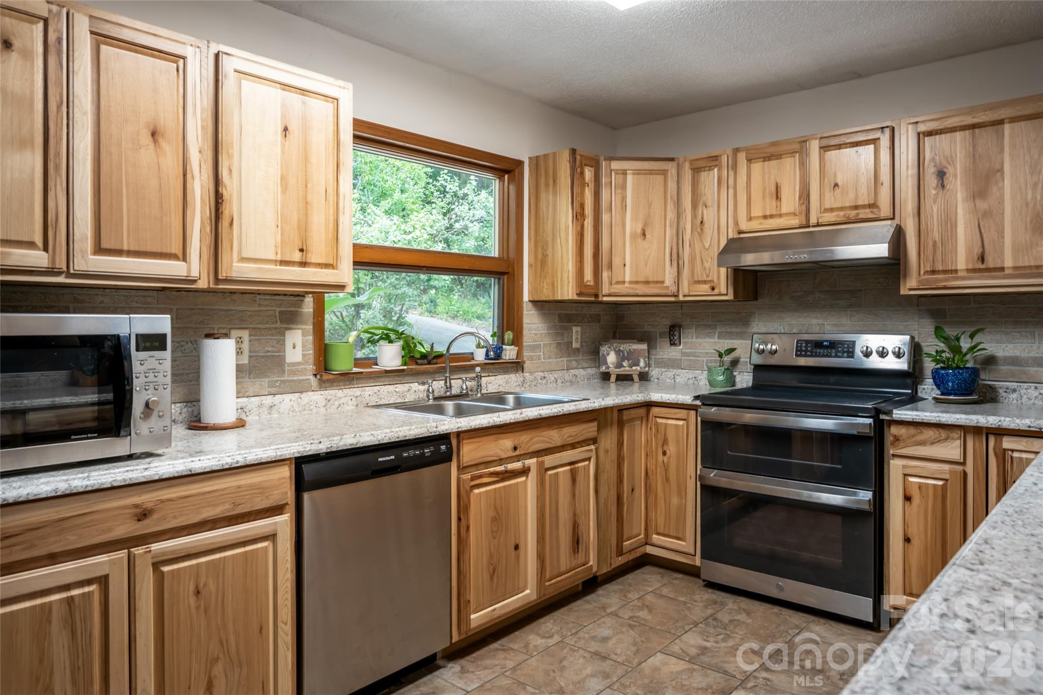 101 Guffey Mountain Road Fairview, NC 28730 - Photo 12 of 48 Gallery Image 12