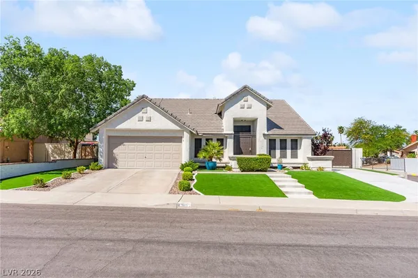 $540,000 | 305 Redondo Street, Henderson, NV 89014