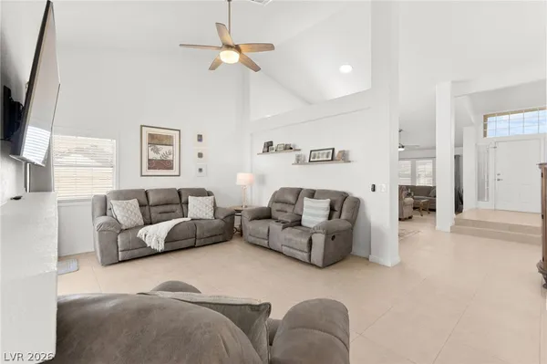 $540,000 | 305 Redondo Street, Henderson, NV 89014