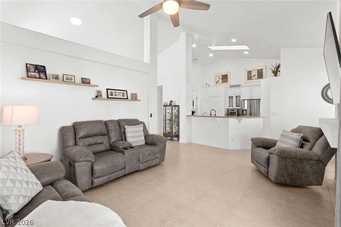 305 Redondo Street Henderson, NV 89014 - Photo 13 of 53
