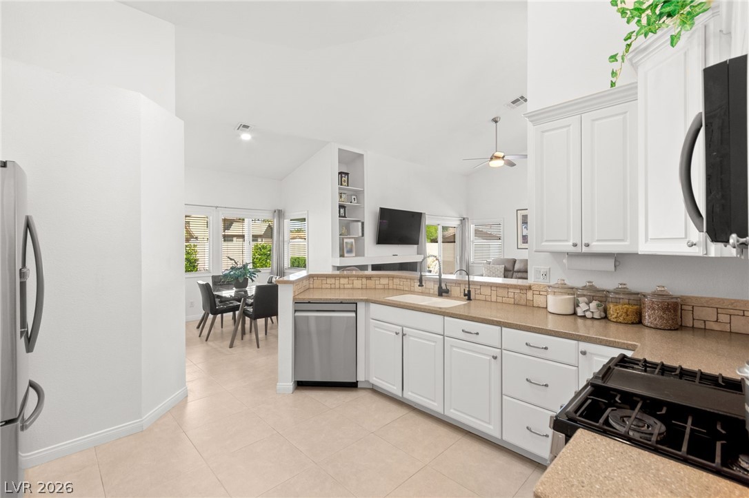305 Redondo Street Henderson, NV 89014 - Photo 17 of 53