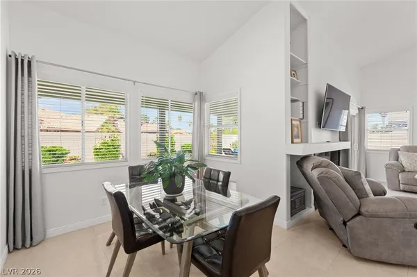 $540,000 | 305 Redondo Street, Henderson, NV 89014