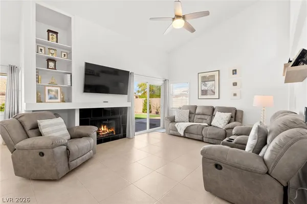 $540,000 | 305 Redondo Street, Henderson, NV 89014