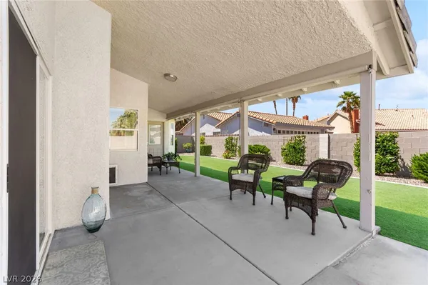 $540,000 | 305 Redondo Street, Henderson, NV 89014