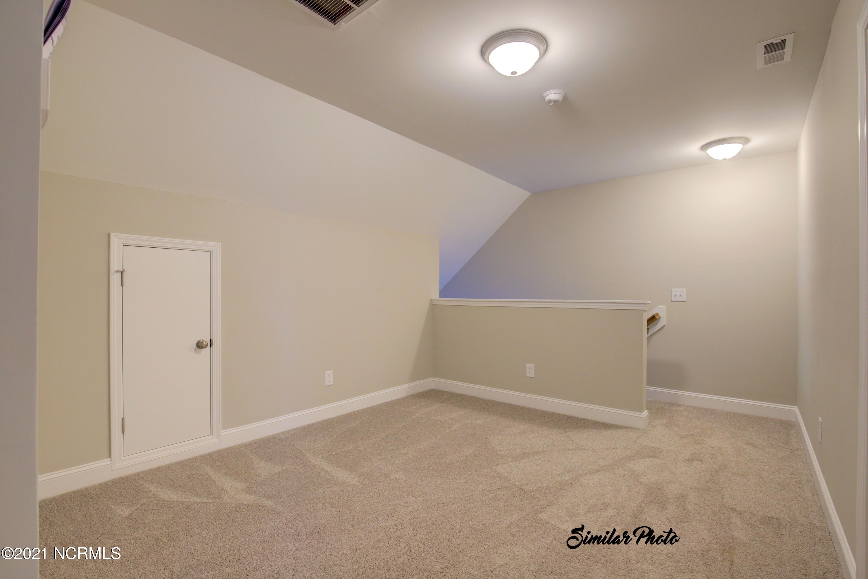 428 Guppy Loop Road Sneads Ferry, NC 28460 - Photo 17 of 24 14 - Upstairs (end unit)