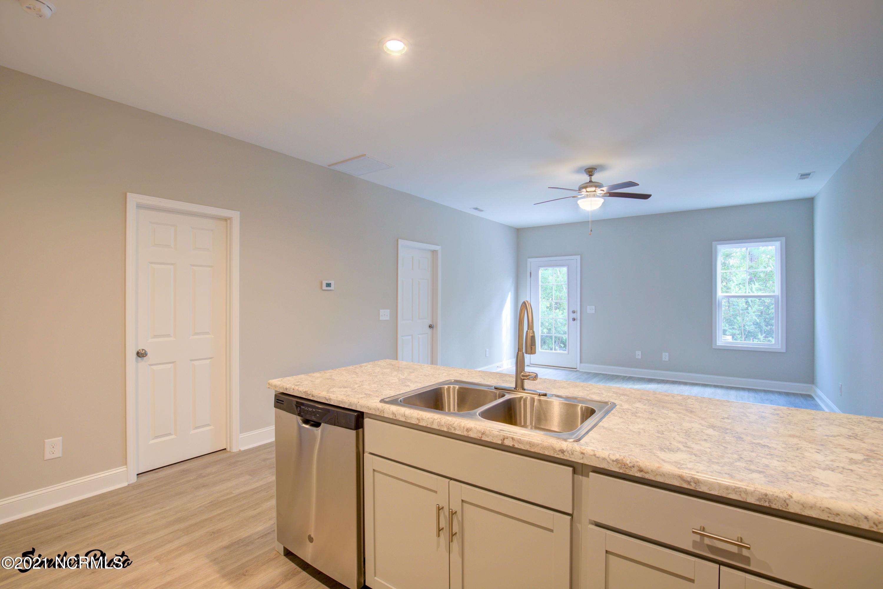 428 Guppy Loop Road Sneads Ferry, NC 28460 - Photo 8 of 24 6 - 208 N. Stingray - Interiors_11