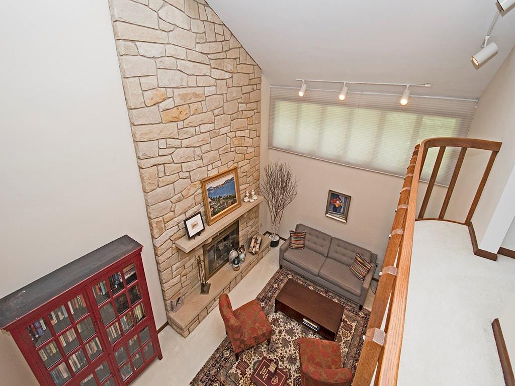 127 Riding Trail Lane Pittsburgh, PA 15215 - Photo 3 of 25 Gallery Image 3
