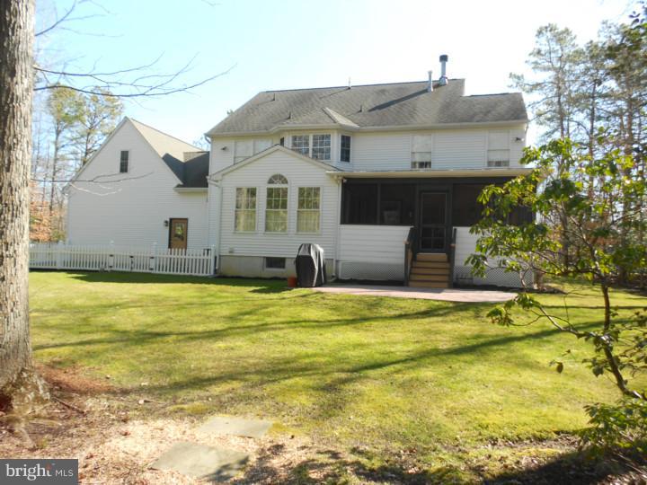 3 Oak Ridge Lane Sewell, NJ 08080 - Photo 22 of 23 Exterior Back
