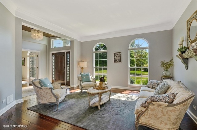 115 Bridle Path Lane Fox River Grove, IL 60021 - Photo 4 of 32