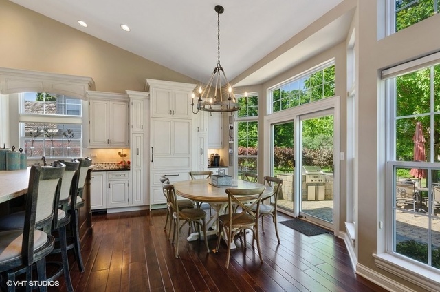 115 Bridle Path Lane Fox River Grove, IL 60021 - Photo 10 of 32