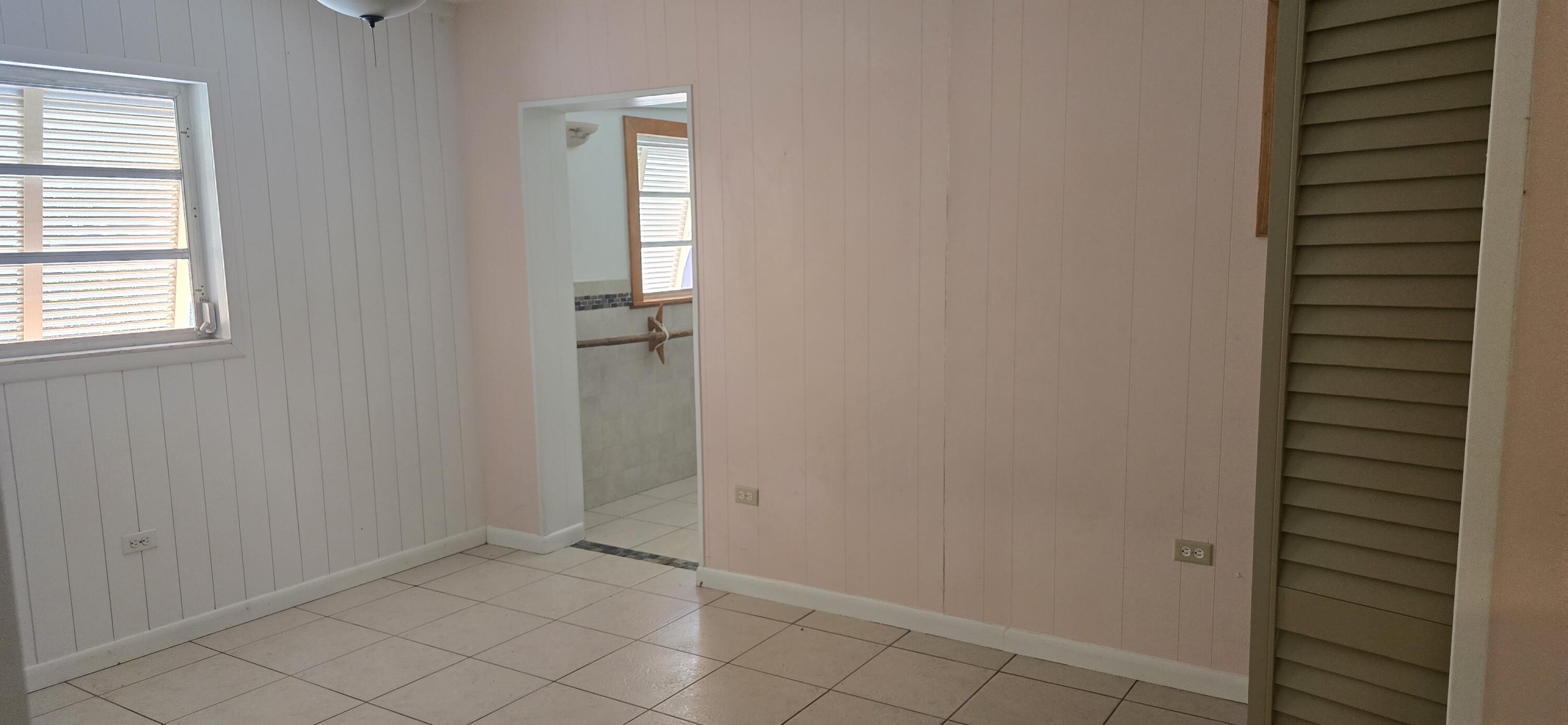 16 Pompano Avenue Key Largo, FL 33037 - Photo 11 of 23 a view of an empty room