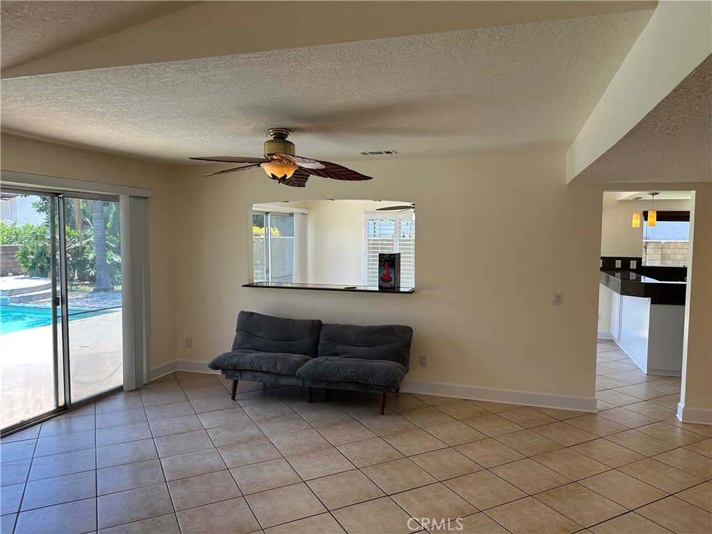 8549 Orange Street Rancho Cucamonga, CA 91701 - Photo 4 of 38