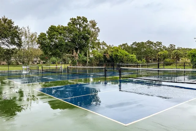 a view of a tennis court