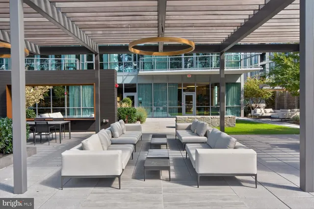 $1,599,000 | 7887 Jones Branch Drive, Unit 702, McLean, VA 22102