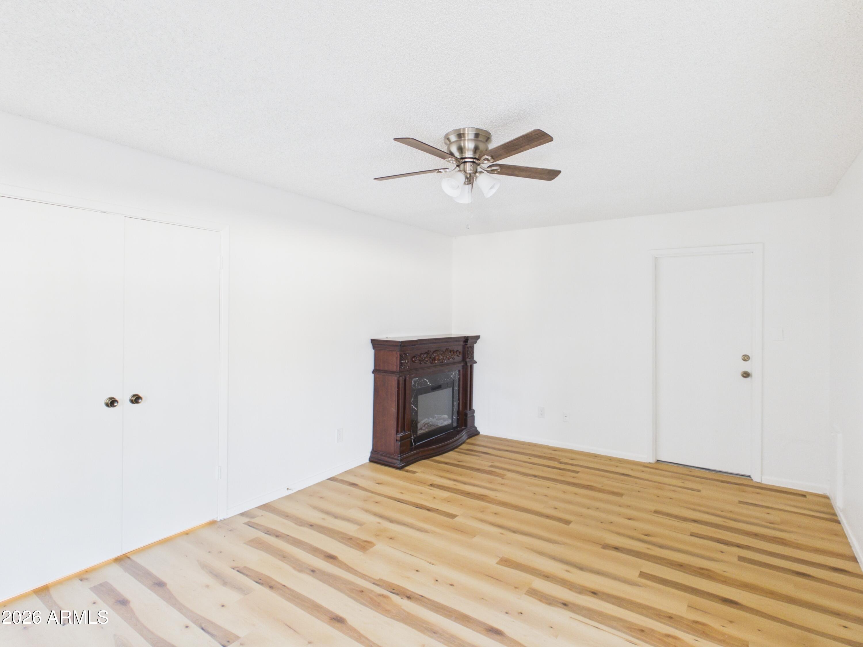4033 West Griswold Road Phoenix, AZ 85051 - Photo 10 of 45 CAM04435G0-PR0020-STILL003