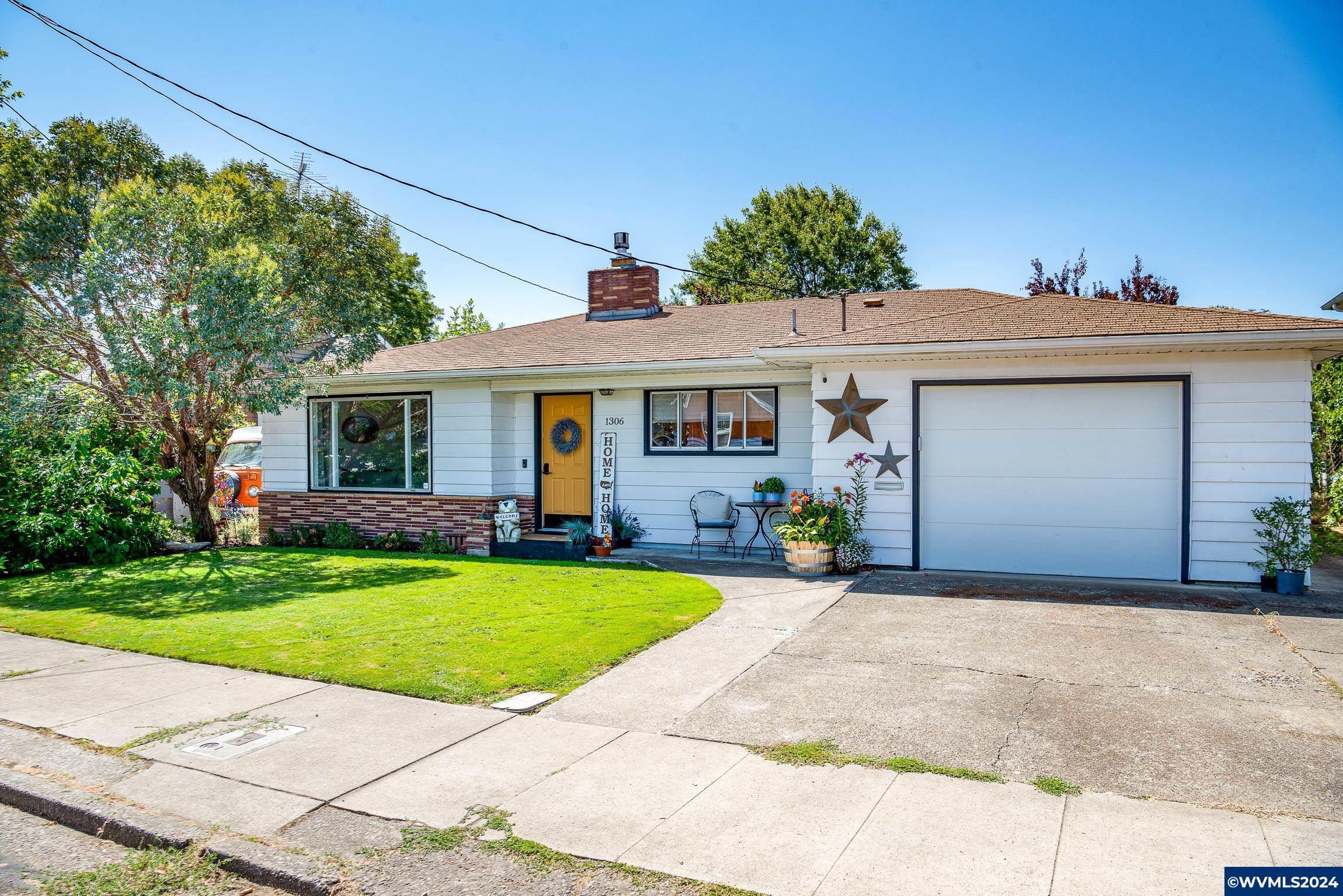 1306 Takena Street Southwest Albany, OR 97321 - Photo 1 of 30 Gallery Image 1