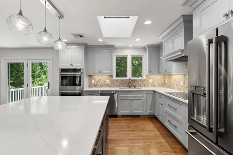 $1,015,000 | 91 Nason Road, Swampscott, MA 01907