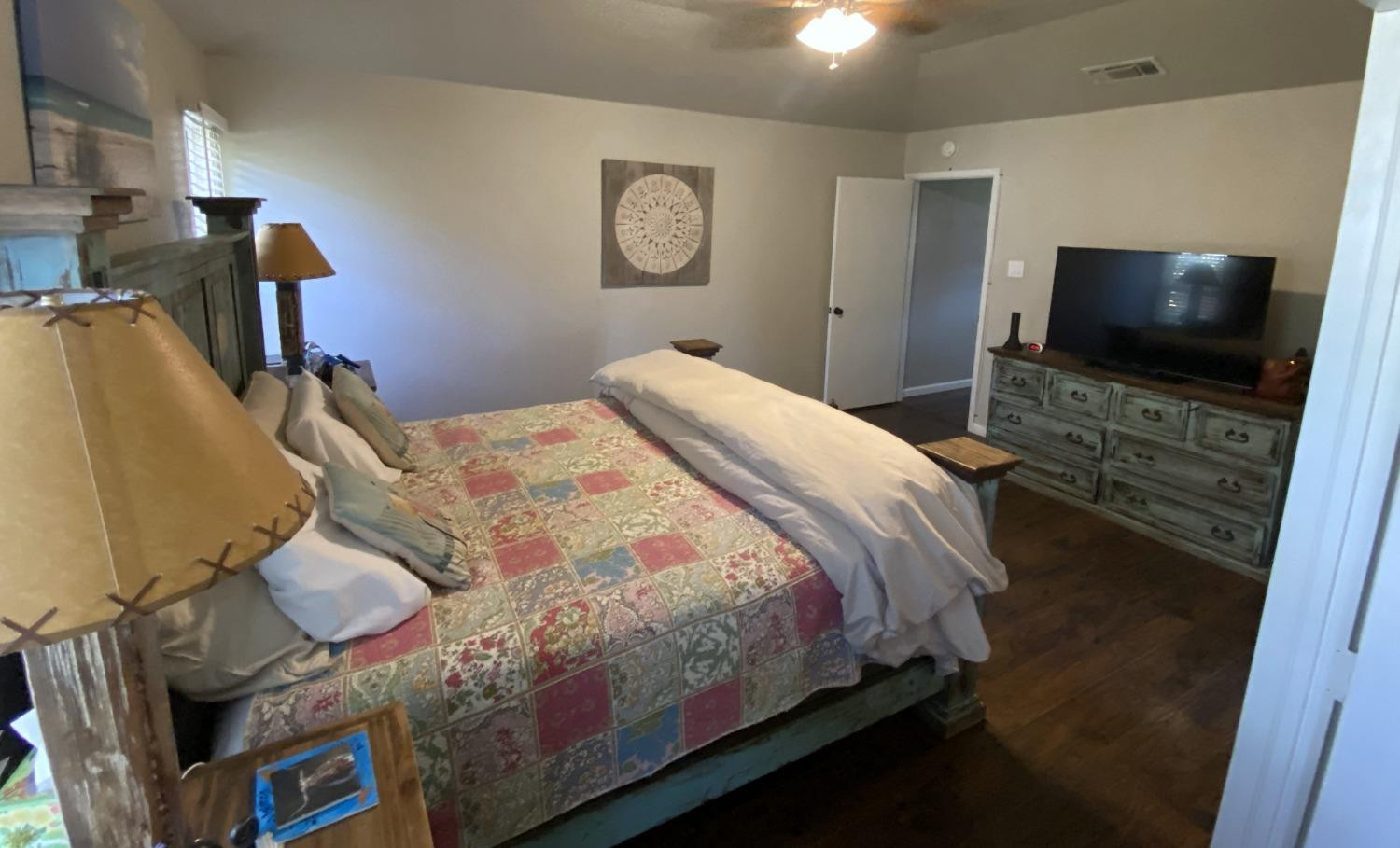 914 Robin Road Levelland, TX 79336 - Photo 17 of 36 Photo 17